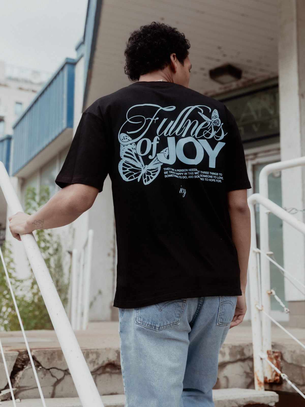 Icy Vintage - Wear Icy Texas