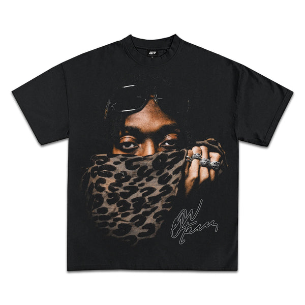 Tecca Graphic T-Shirt